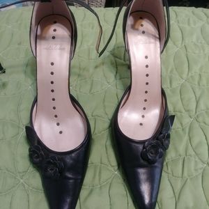 Ladies Pumps
